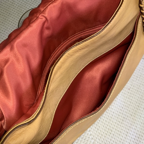 Coach leather purse - Picture 5 of 16